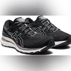 ASICS Women’s gel Running sneakers size 5
